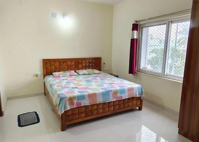 Hnm Home - Fully Furnished 1Bhk Flat With Kitchen